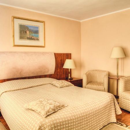 Vila Pinul Si Mesteacanul Hotel Poiana Brasov Buitenkant foto